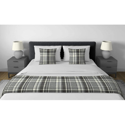 Harwich Bed Runner