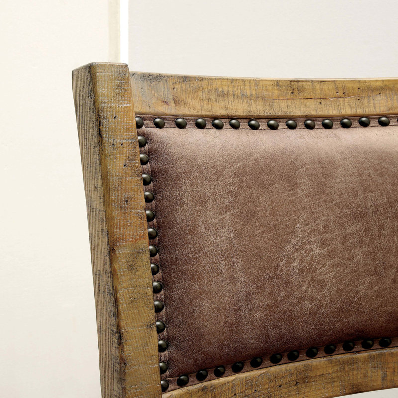 Chaise d'appoint rembourrée Wilfred