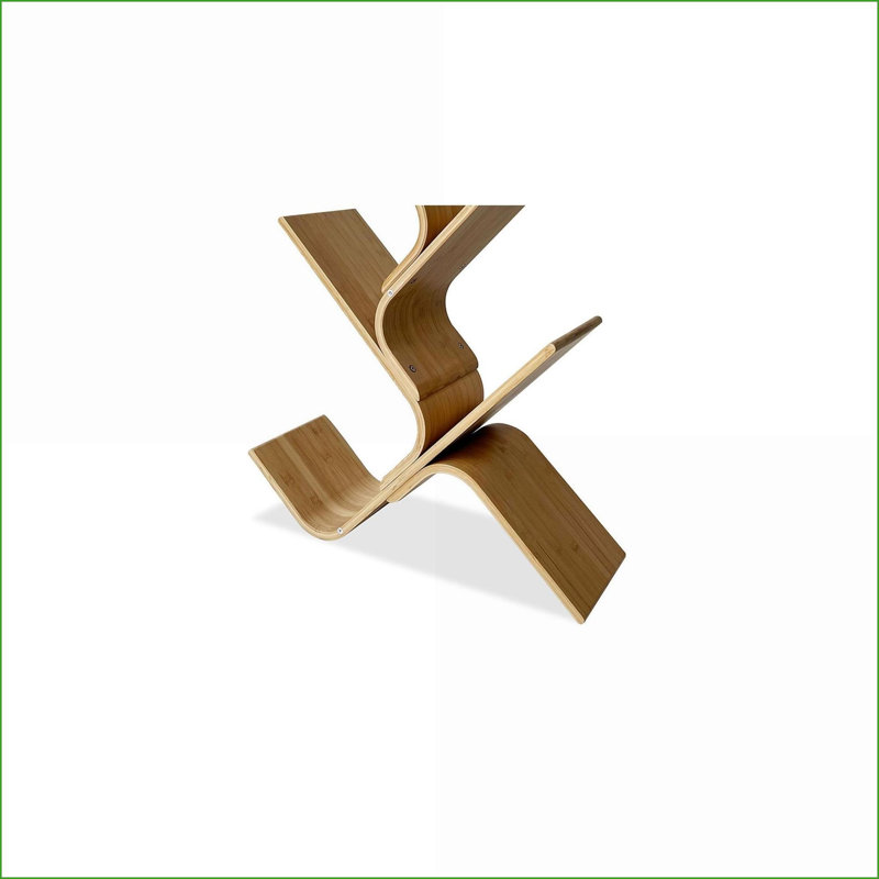 Bibliothèque contemporaine en bambou avec tablettes diagonales ouvertes, l 23 po x P 8 po x H 42,5 po | Naturel | Espace de vie principal