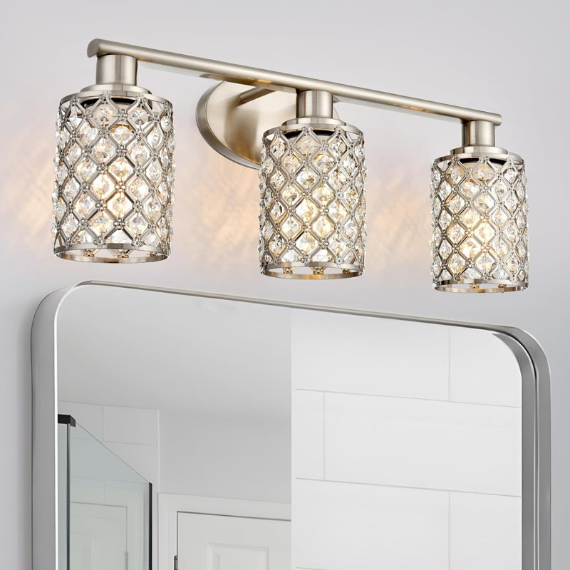 Luminaire de meuble-lavabo Modern Farmhouse avec détails en cristal, finition nickel brossé, luminaire 3 lumières pour miroir ou salle d'eau