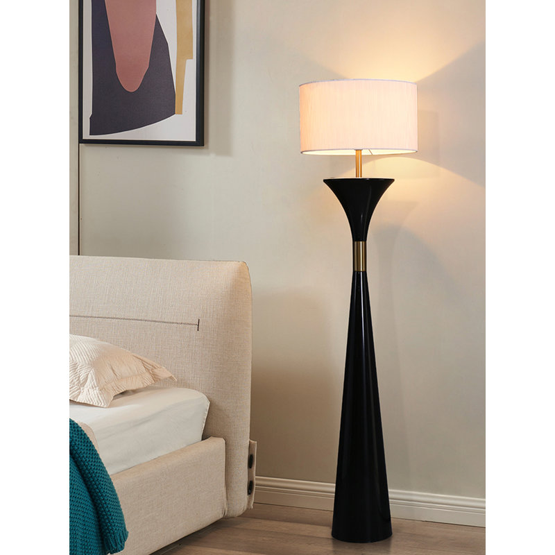Italian Style Iron and Fabric Floor Lamp, Black