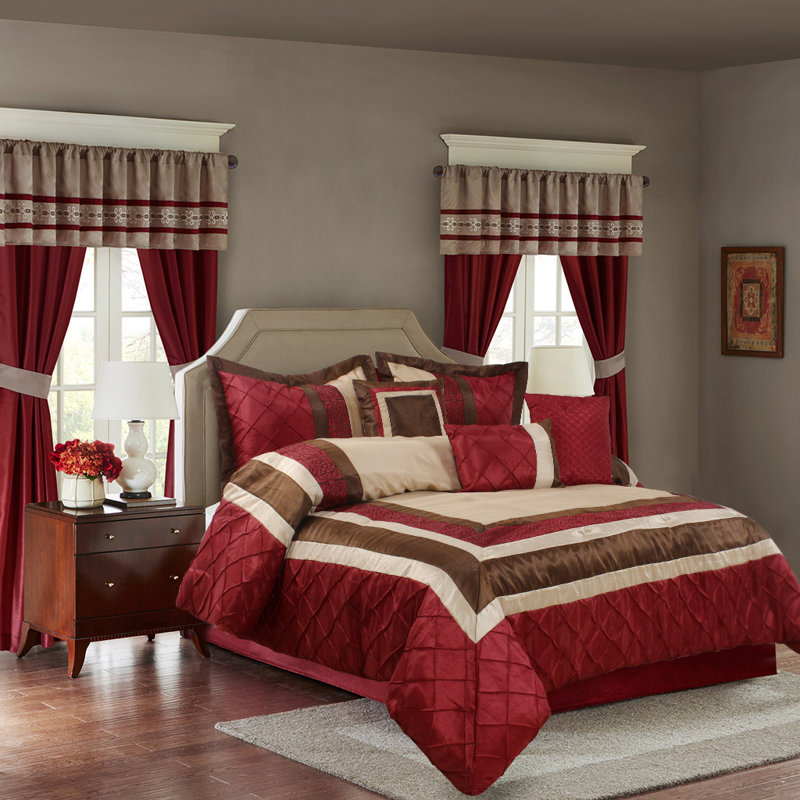 Geometric Shapes Comforter, King Comforter+ 6 Additional Pieces