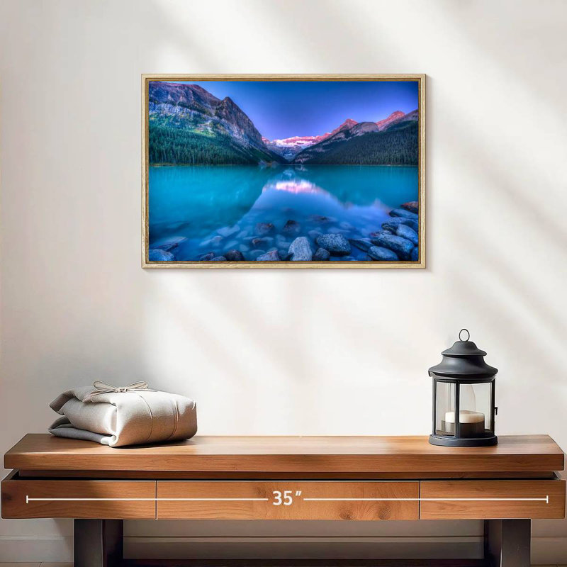 Lever de soleil magique de Lake Louise, 19 po x 13 po, Cadre flottant en bois naturel