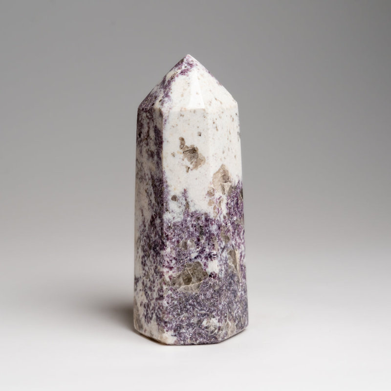 Véritable pointe de lépidolite polie de Madagascar (1,2 lb)
