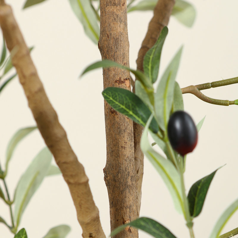 Olive artificielle Adcock en pot avec des feuilles réalistes et un tronc naturel, H 59 po x l 25 po x P 25 po, 1