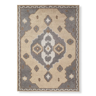 Hand Tufted Wool Oriental Area Rug in Gray/Brown