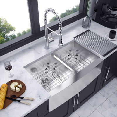 33 " L Double Bowl Stainless Steel Kitchen Sink