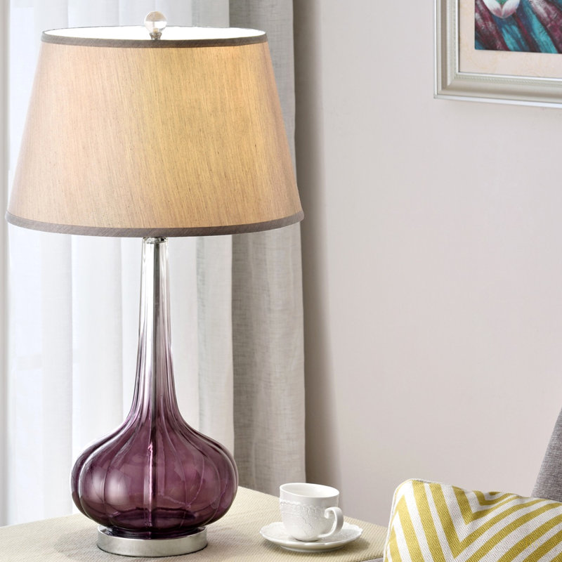 Lampe de table 30 po en verre «Mulberry» avec finition mauve et abat-jour