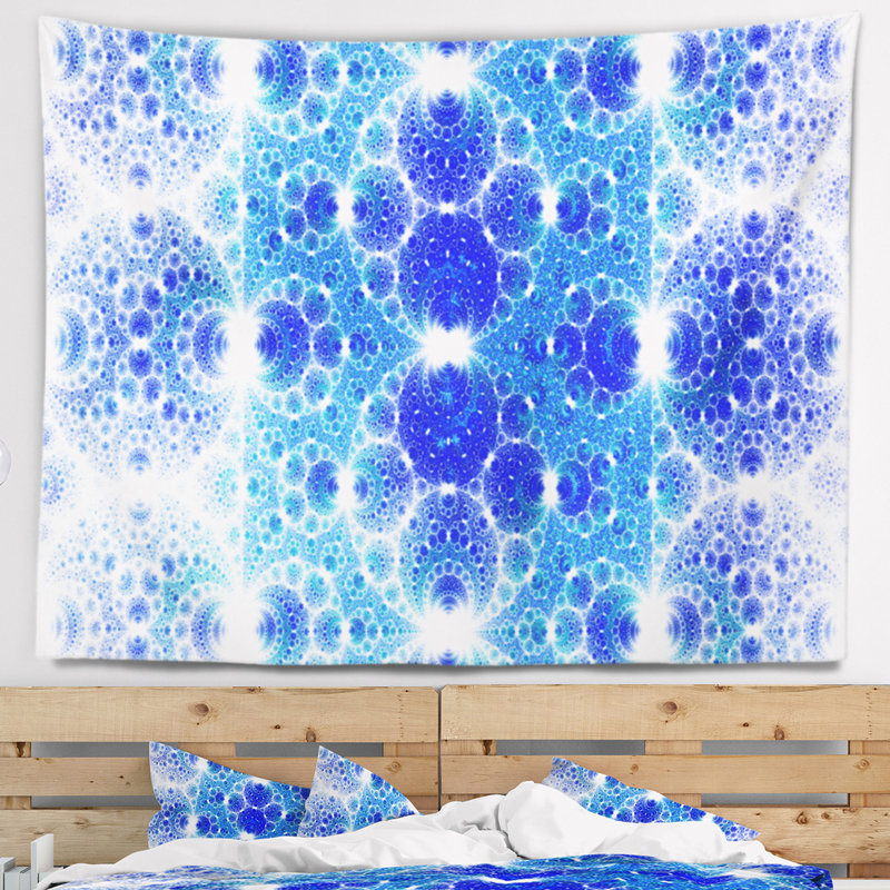 Tapisserie abstraite à motif fractal bleu exotique, H 50 po x l 60 po