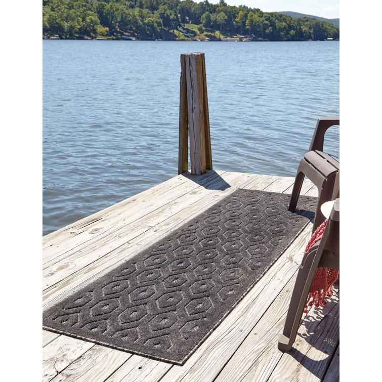 Grindstaff Geometric Indoor / Outdoor Rug