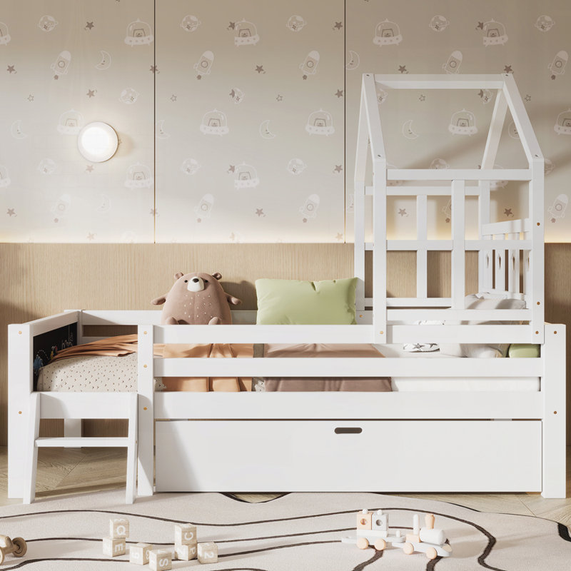 Lit maison avec échelle et tiroirs de rangement