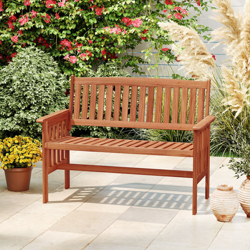 Banc de jardin extérieur en bois avec accoudoirs à dossier et siège à lattes pour véranda
