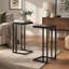 Ensemble de tables d'appoint modernes en forme de C avec structure en fer, durables et élégantes pour embellir votre salon.