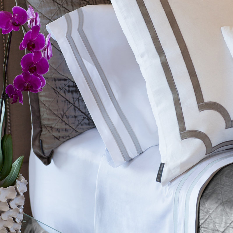 Soho Pillow Case, King, Ivory/Gray
