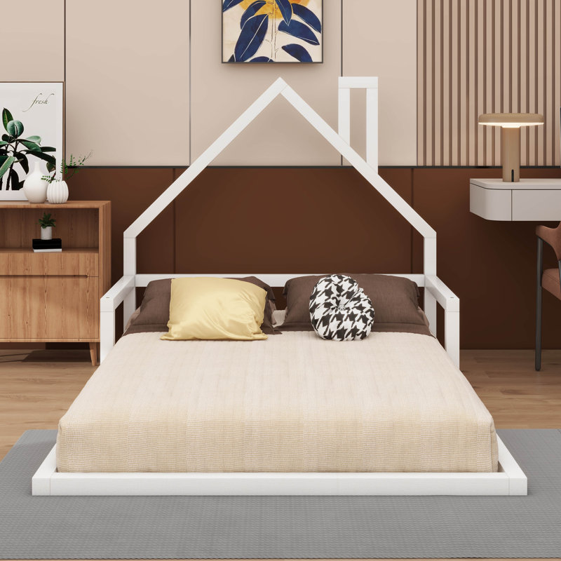 Lit de plancher en bois rustique avec cadre de tête de lit en forme de maison, Blanc, Lit double