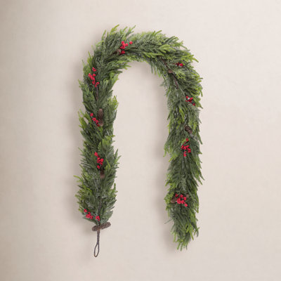 18ft PE Dripping Christmas Garland – with Pinecones & Red Berries