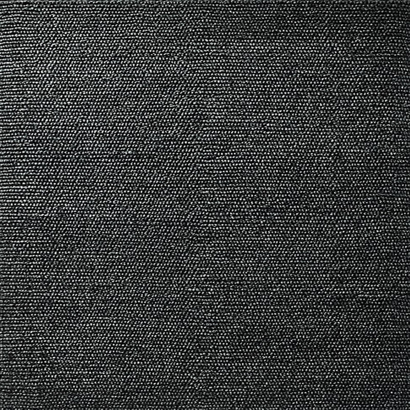 Tapis noir Iqrah, Carré 4 pi
