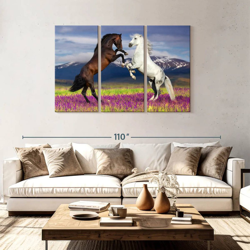 Chevaux ludiques, H 48 po x l 74 po