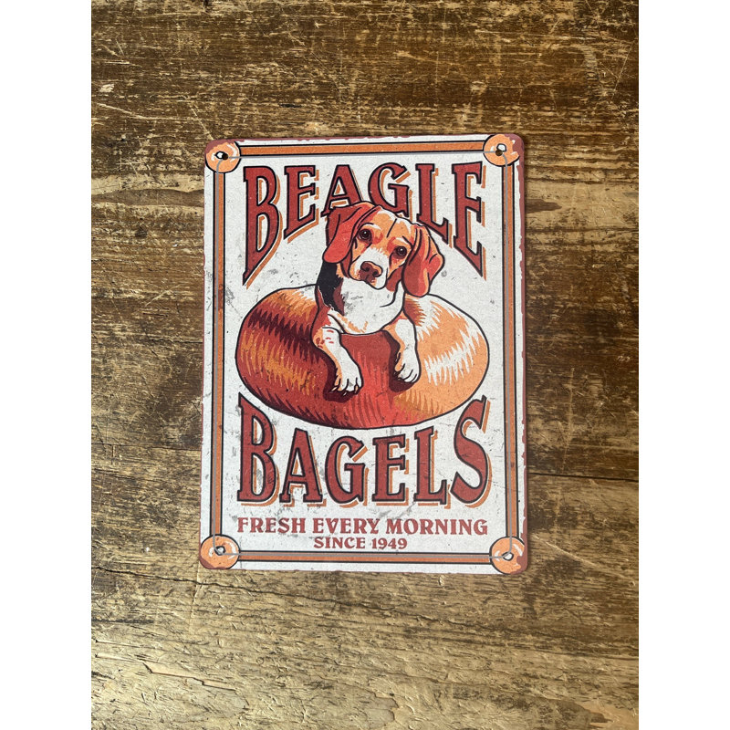 Beagle Bagels Dog Vintage Style - No Frame Print on Metal