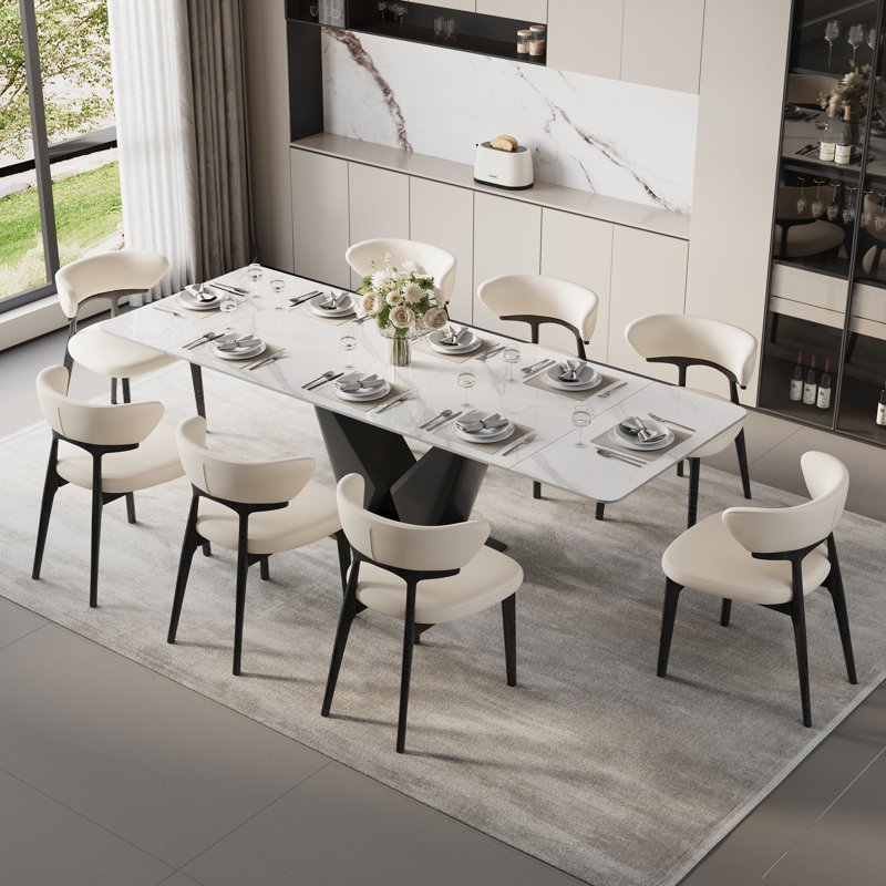 Ensemble de table de salle à manger extensible 9 pièces avec table de salle à manger rectangulaire de 63 à 95 po et 8 chaises en similicuir