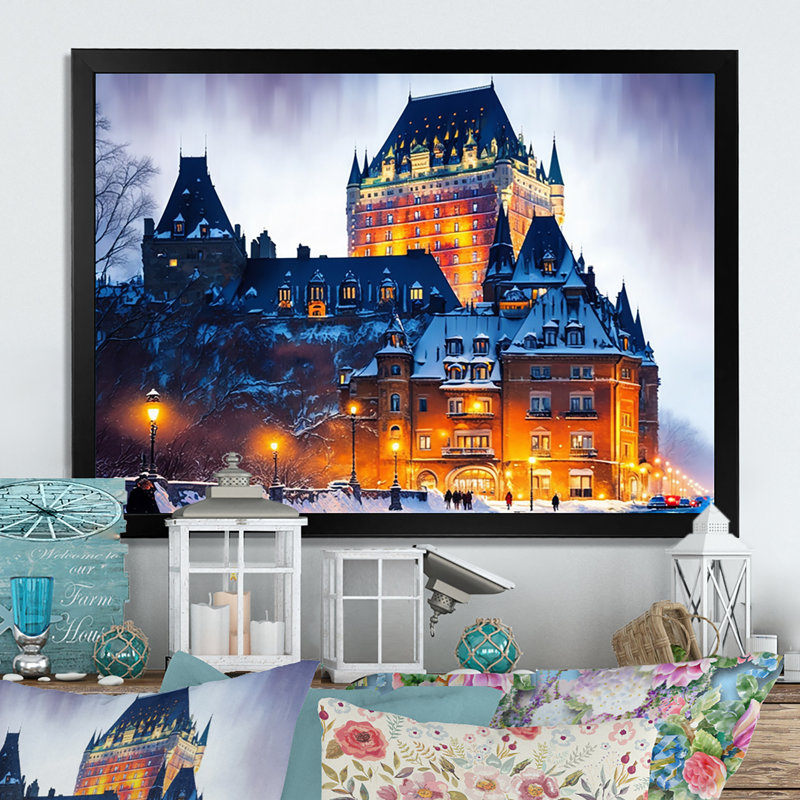 «Chateau Frontenac in Winter I», reproduction sur toile, H 12 po x l 20 po x P 1 po, Impression noire sur toile encadrée