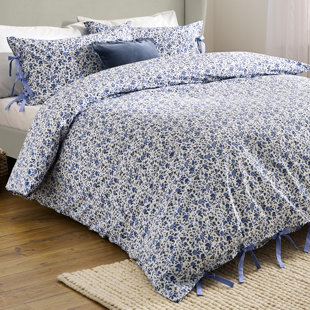 Hannah Floral Duvet Cover Set with Pillowcases Included