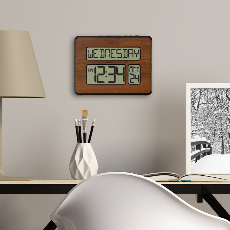 Horloge numérique Weatherspoon, Noyer