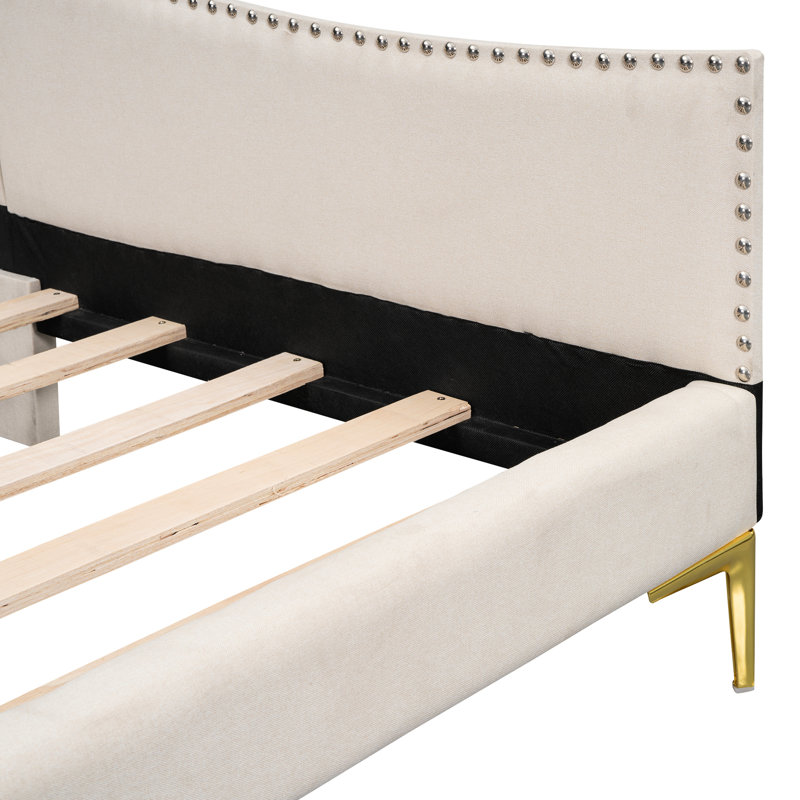 Lit de jour simple rembourré beige - Structure, sensation douillette, chic avec tête de lit, construction, polyvalent, Beige
