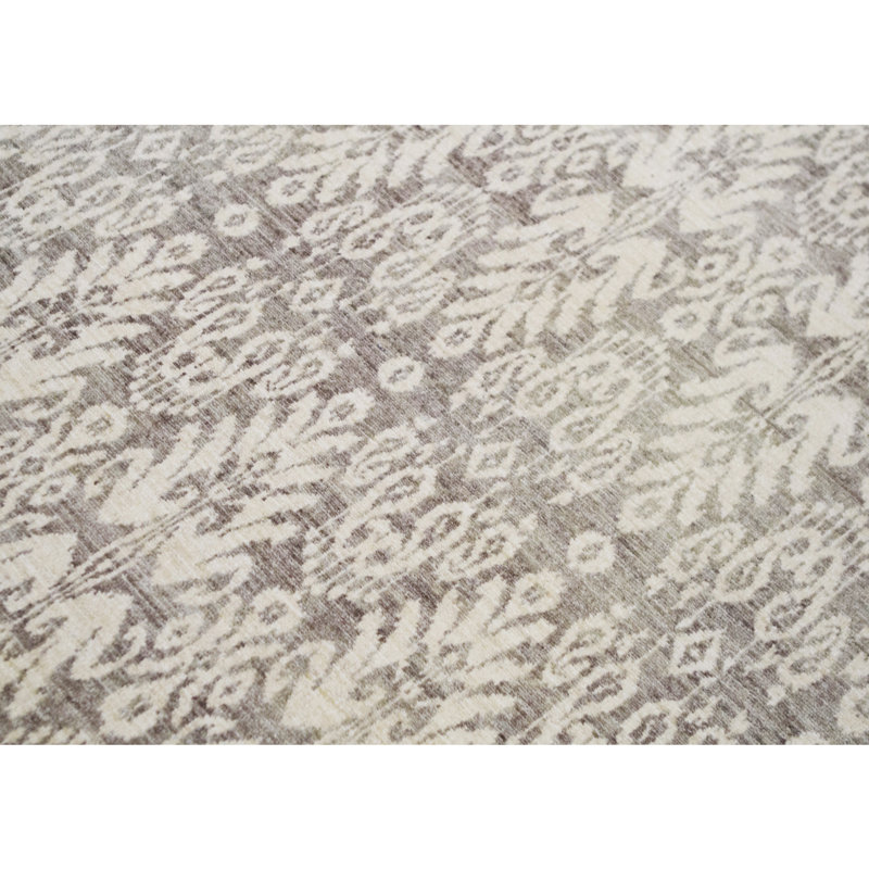 Sultanabad Wool Ikat Area Rug in Gray