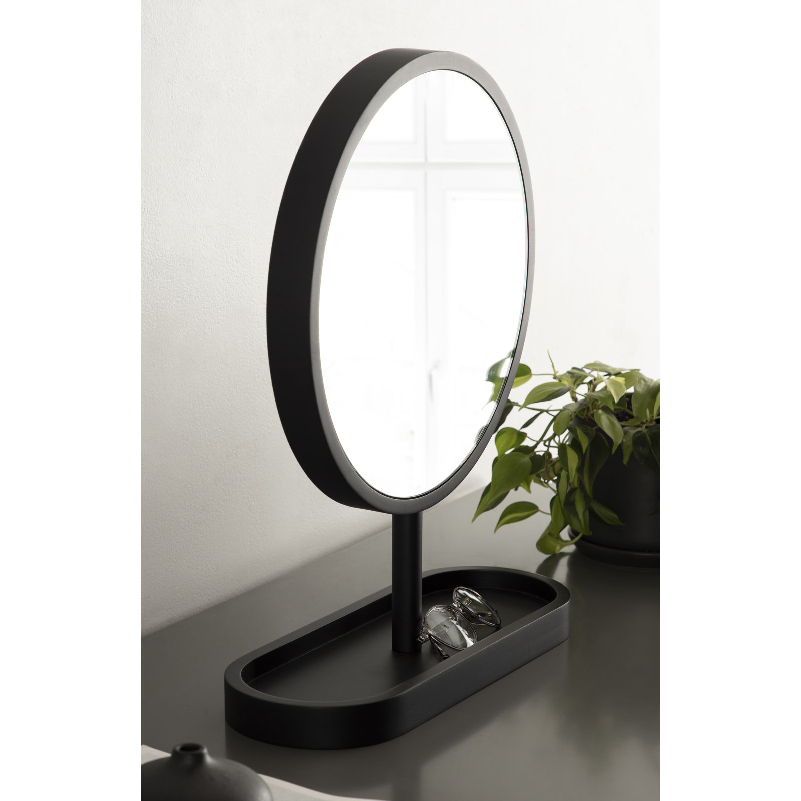 Calixta 17" Accent Mirror, Black