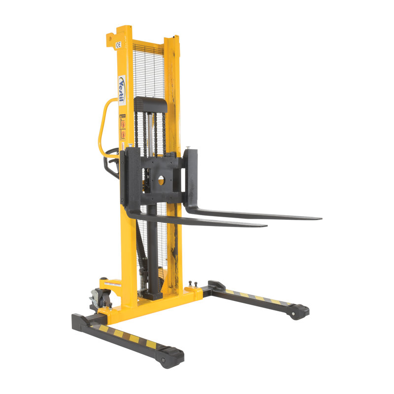 2000 Lb. Capacity Stacker