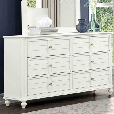 Commode de style transitionnel côtier, blanc antique, tiroirs à queue d'aronde anglaise, poignées et boutons ronds, meuble de chambre à coucher (1 pièce)