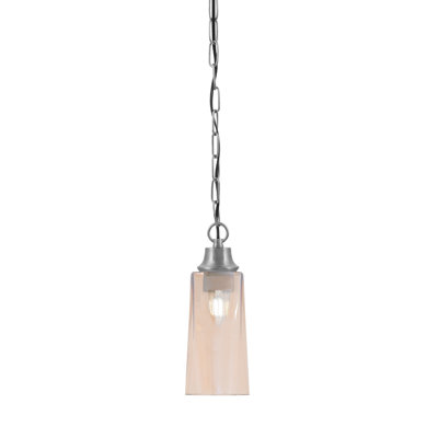 Luminaire suspendu Purcell illustré en finition graphite avec verre dégradé ambre l 5 po x H 9,75 po