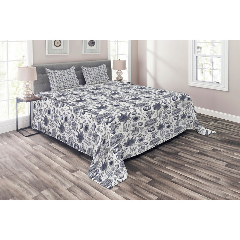 Farmhouse / Country Coverlet, King Bedspread + 2 Shams