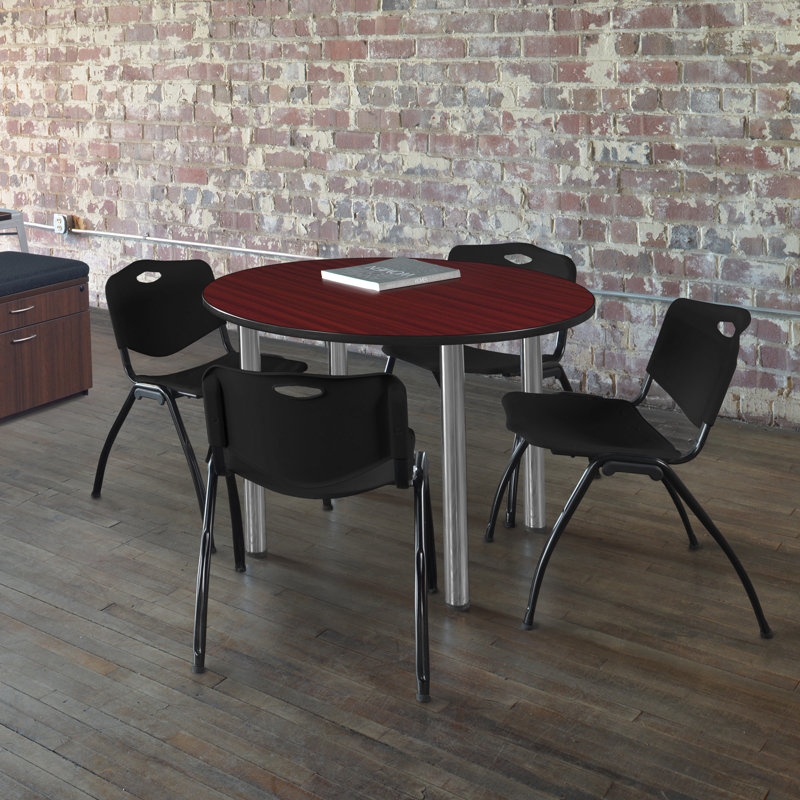 Plateau de table Kee, 4 chaises empilables, Chrome, H 29 po x l 48 po x P 48 po, Érable