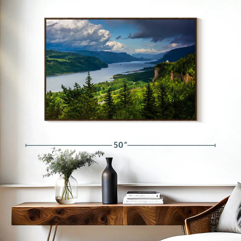 Columbia River Gorge View, Cadre flottant en noyer, 40 po x 27 po