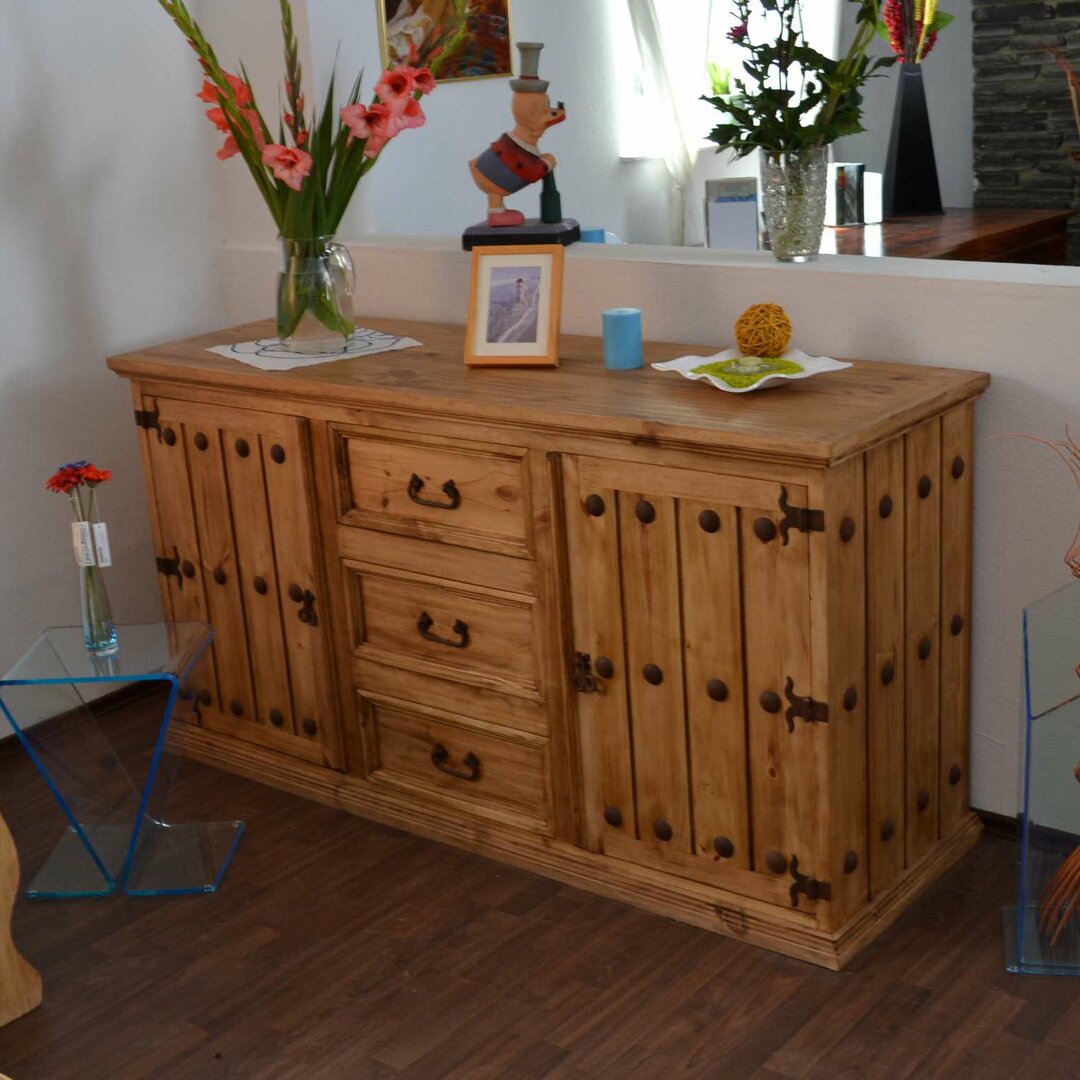 Sideboard