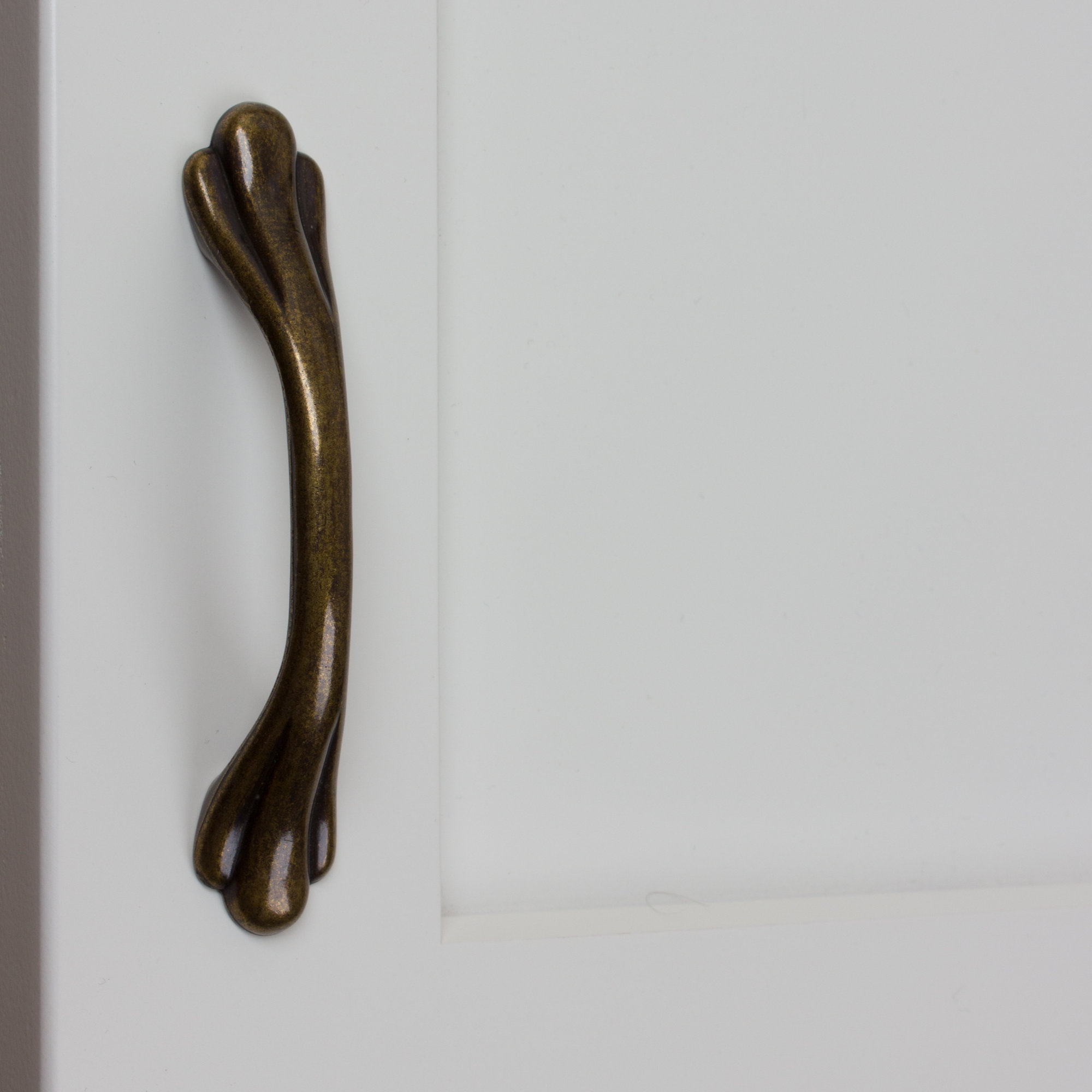Classic 3" Center to Center Arch Pull, Antique Brass