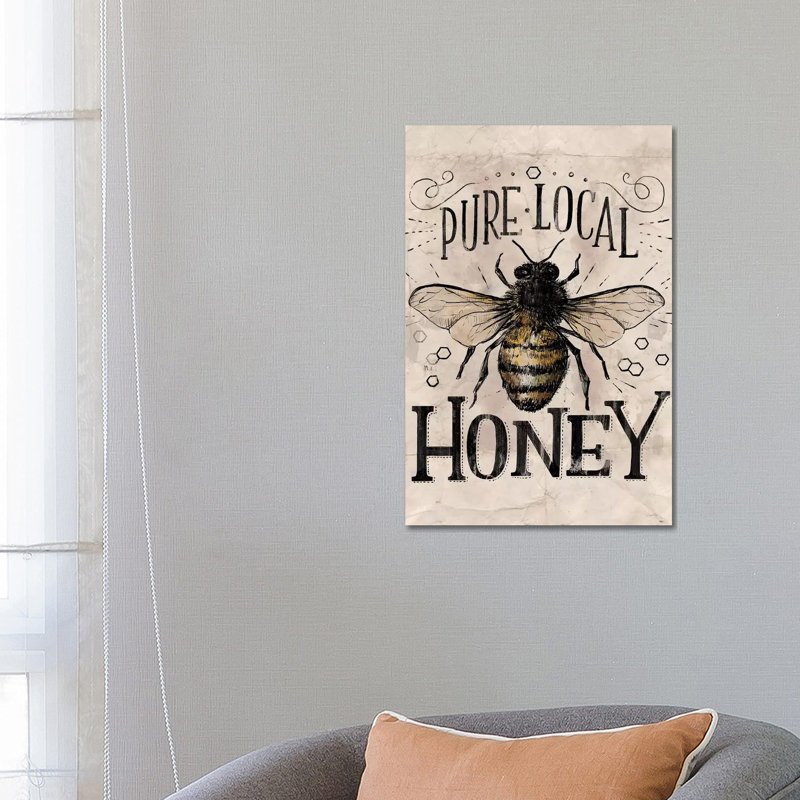 Everyday Vintage Bee 1 Piece Wrapped Canvas Wall Art, 66.04 cm H x 45.72 cm W