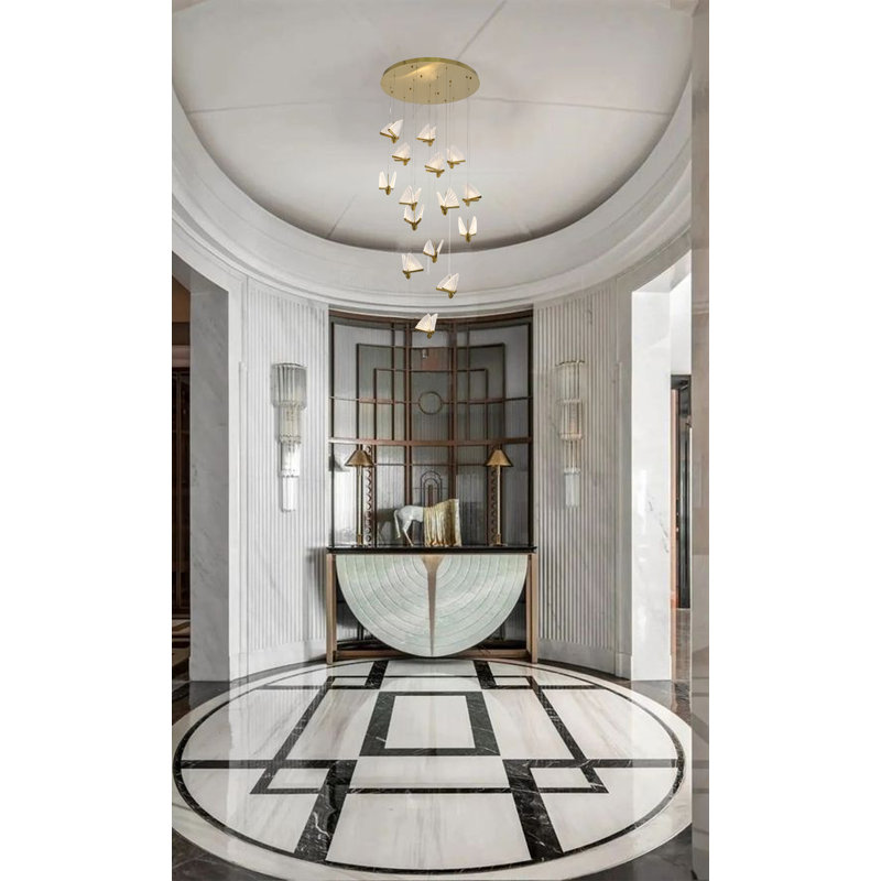 Lustre 15 lumières à DEL en laiton teinté avec pendentifs papillon, H 83,5 po x l 31,5 po x P 31,5 po, 15 lumières
