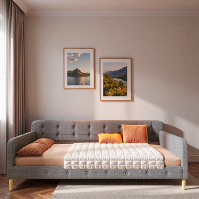 Upholstered Daybed With 4 Support Legs And 2 Armrests