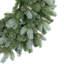 Couronne de Noël épinette artificielle bleue pré-éclairée-112569366
