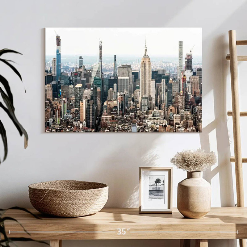 Gratte-ciel Sireci, New York, H 16 po x l 24 po