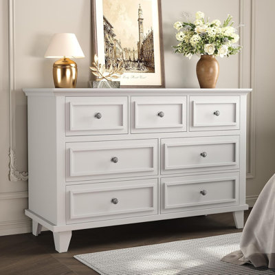 Commode blanche à 7 tiroirs, commode en bois rustique avec tiroirs profonds pour chambre à coucher ou entrée