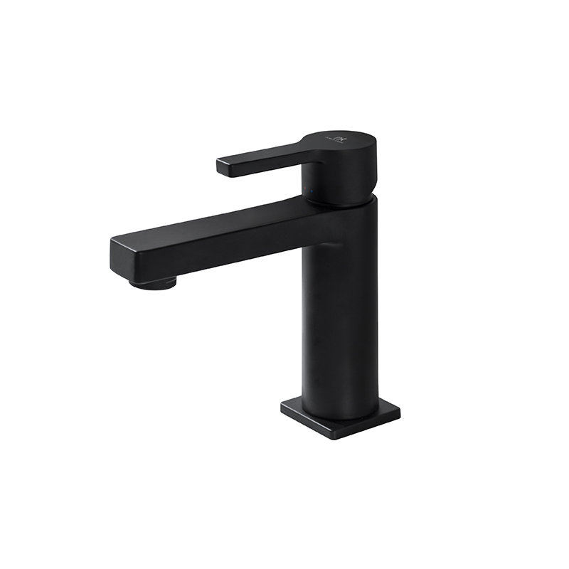 Urban Single Hole Bathroom Faucet with Drain Assembly