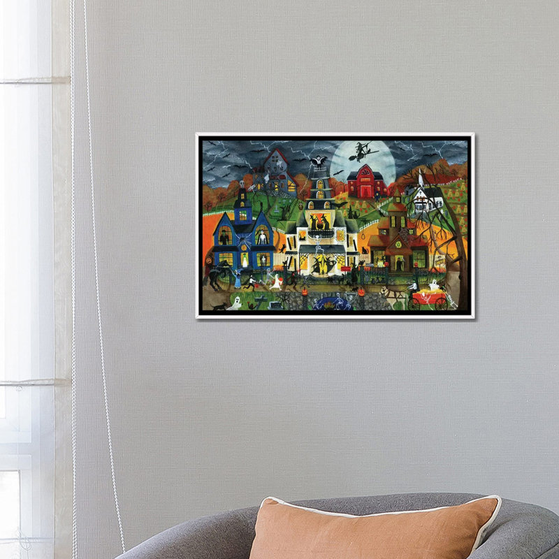 Spooky Street par Cheryl Bartolo, reproduction d’art, Toile blanche encadrée, H 18 po x l 26 po x P 1,5 po, Pas de tapis