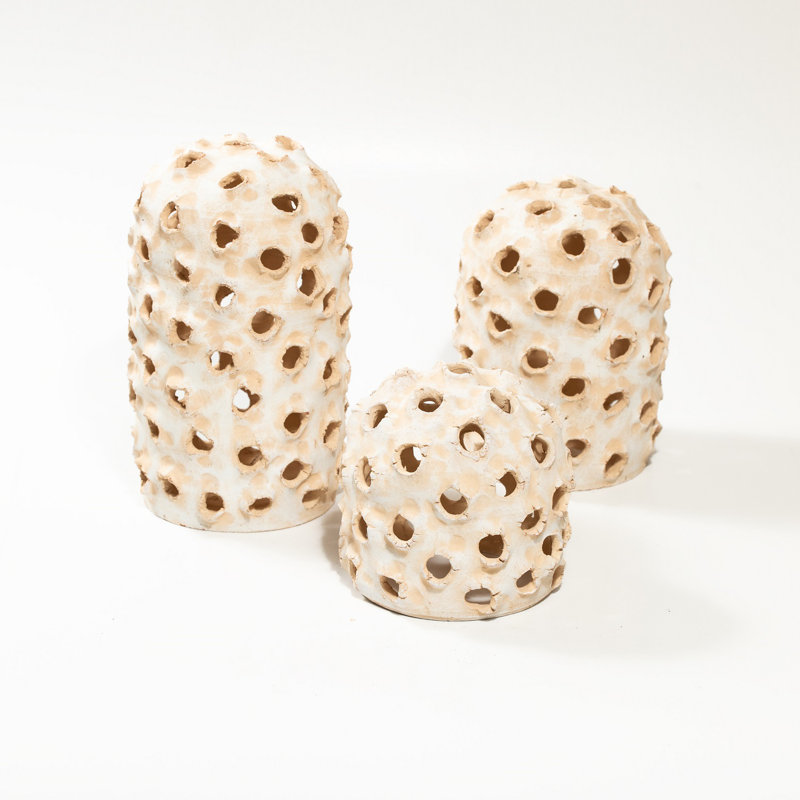 Figurine / sculpture Nikitta