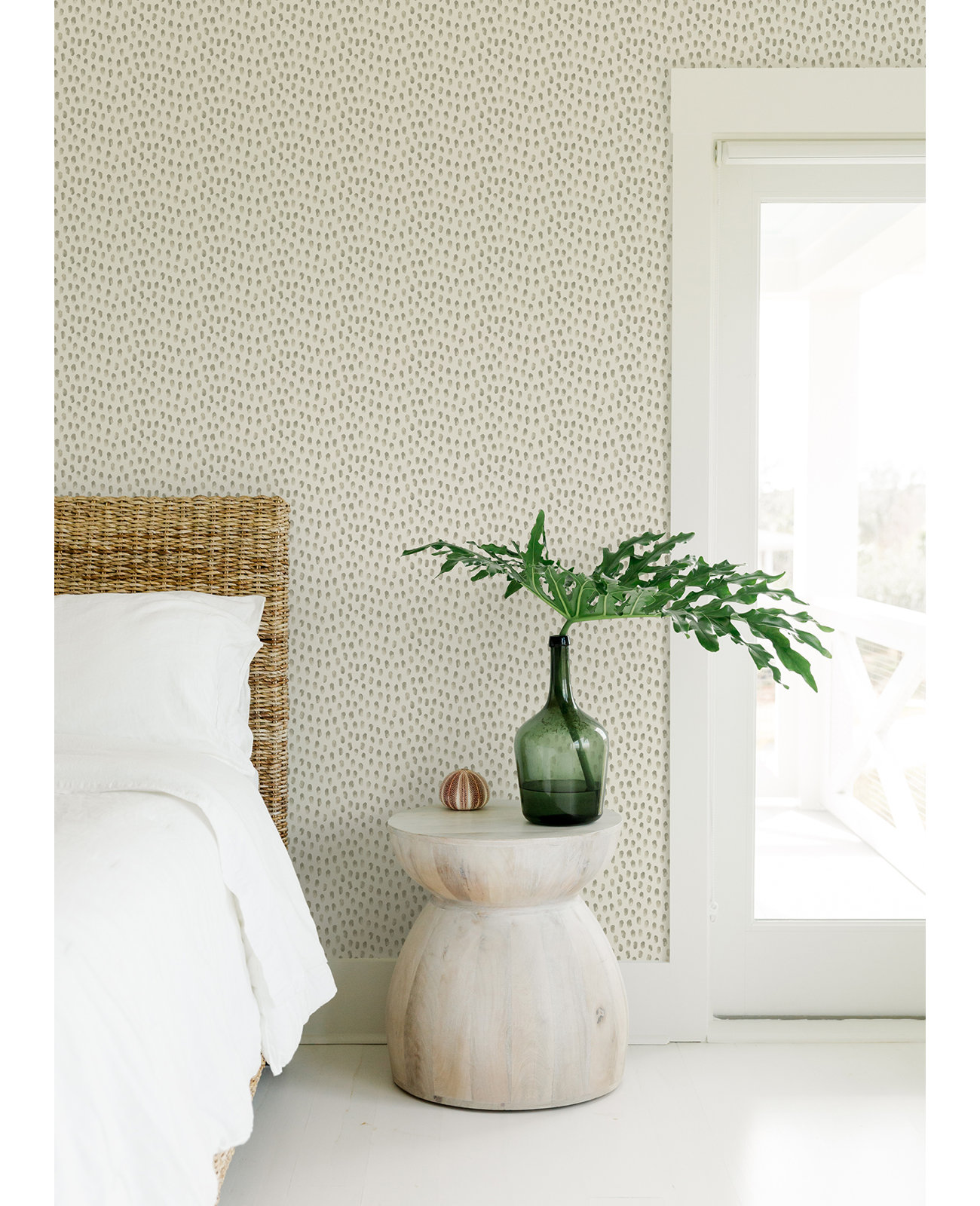 Cherbourg Modern Dots Wallpaper, Gray