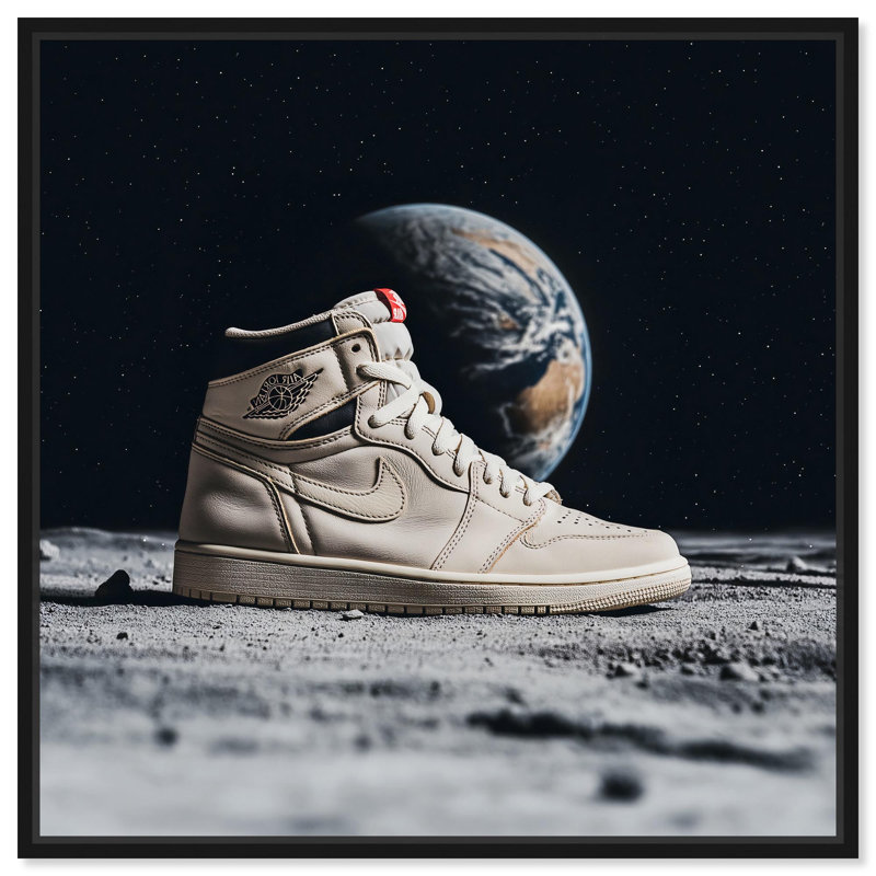 «Zero-G Jordans» par Art Remedy, H 13 po x l 13 po, Noir, Cadre flottant