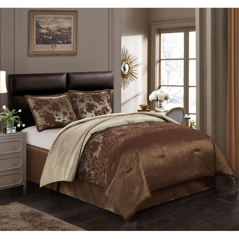 Evan 4 Piece Comforter Set, Queen